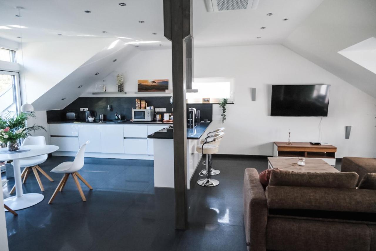 Modern Loft/Apartment Near Bonn Dtag/Dhl/Un Königswinter Esterno foto